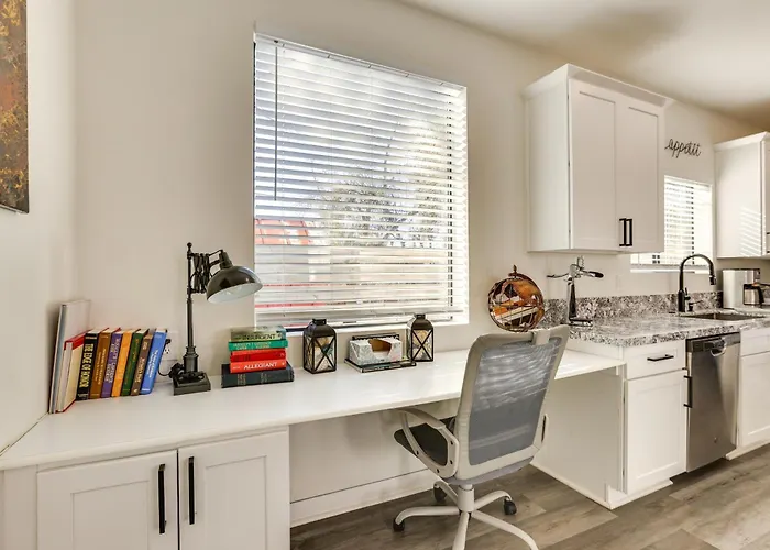 2 Mi To Dtwn Phoenix: Sleek W/ Fenced Yard! Apartamento Phoenix